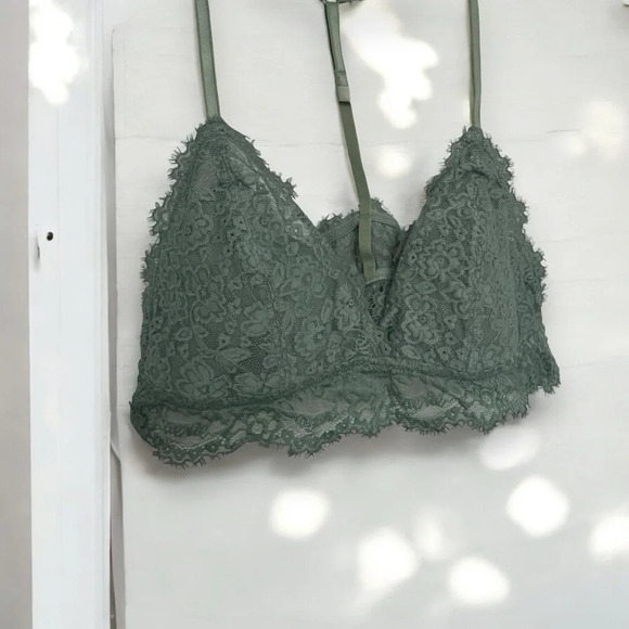 aerie Sage  Green Lace Triangle Bralette - Picture 1 of 5